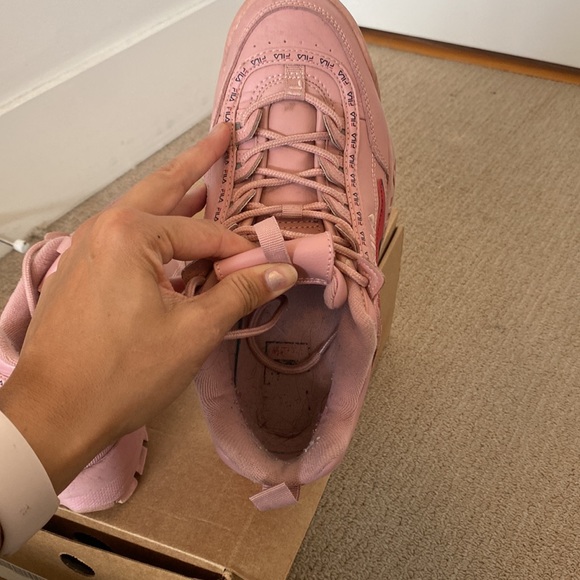 Pink fila disruptors - Picture 4 of 6